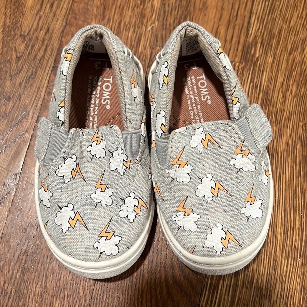 Tom's 3t shoe
